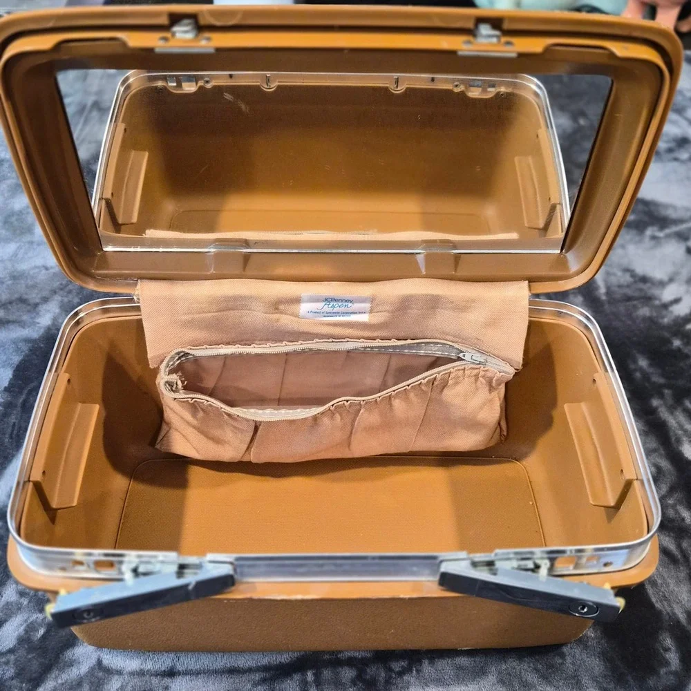 VTG JCPenney Aspen Samsonite Train Case Tan Hard Shell Vanity Makeup Box Mirror